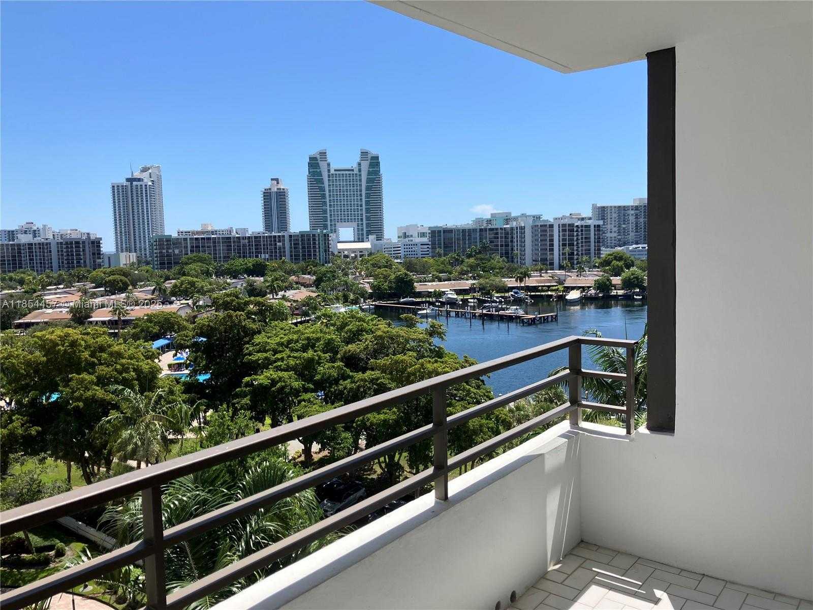 Small Image of 500 THREE ISLANDS BLVD #521, Hallandale Beach Number 2