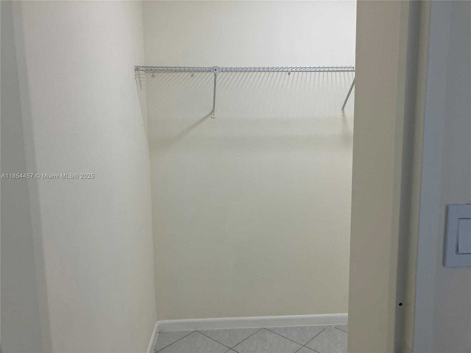 Small Image of 500 THREE ISLANDS BLVD #521, Hallandale Beach Number 24