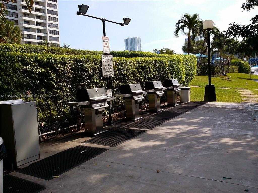Small Image of 500 THREE ISLANDS BLVD #521, Hallandale Beach Number 27