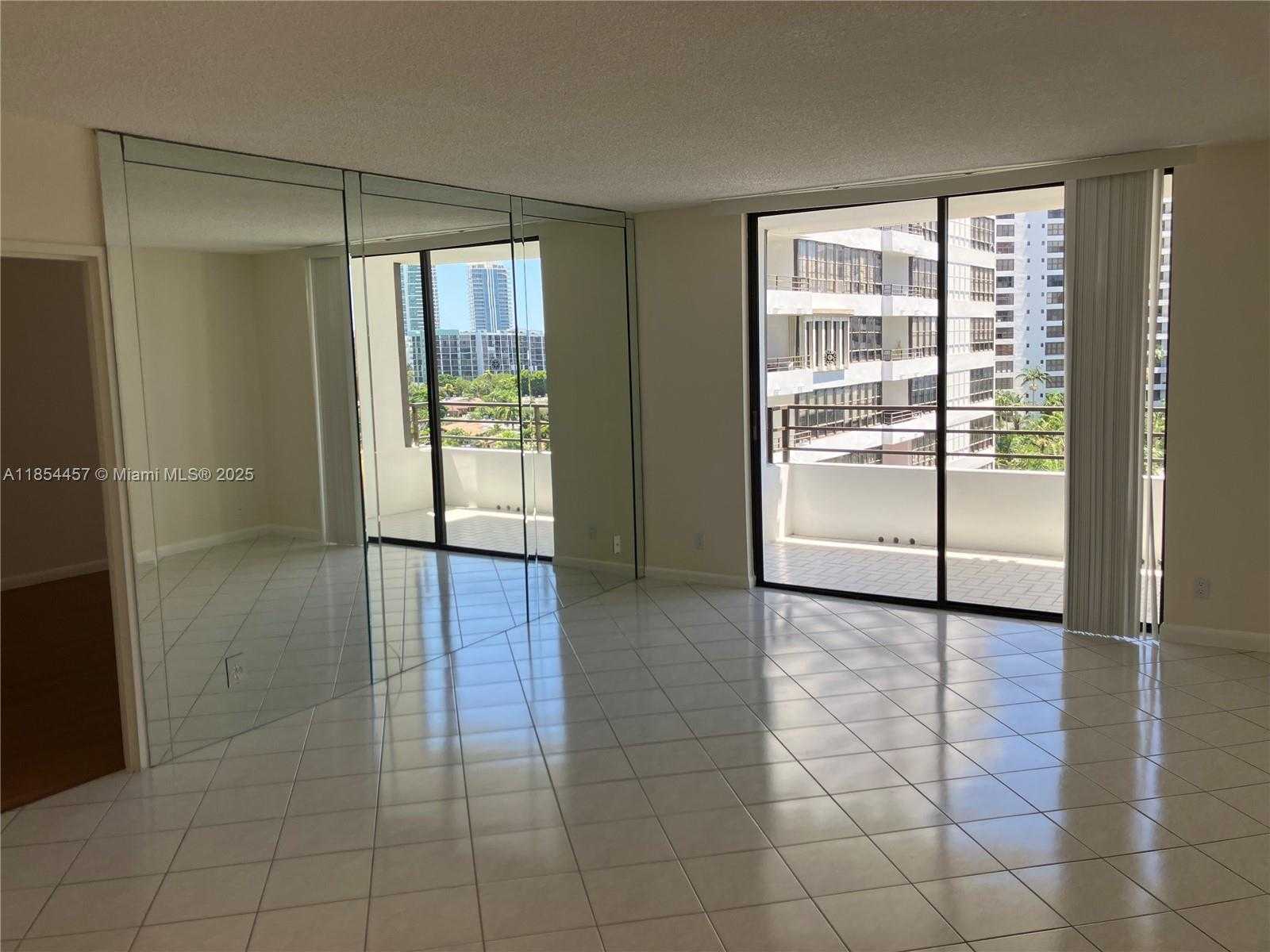 Small Image of 500 THREE ISLANDS BLVD #521, Hallandale Beach Number 5