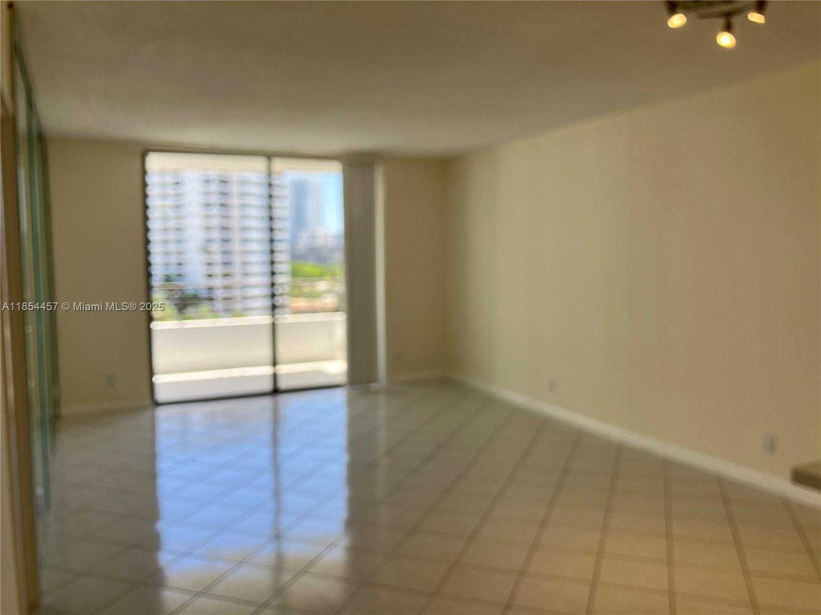 Small Image of 500 THREE ISLANDS BLVD #521, Hallandale Beach Number 6