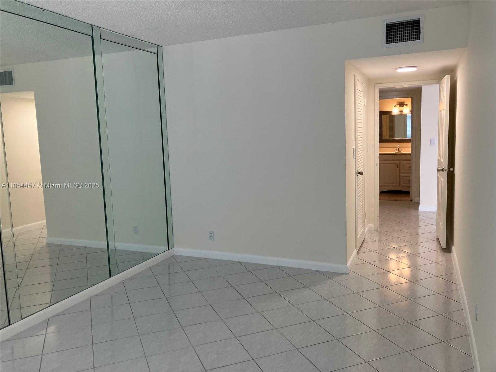 Small Image of 500 THREE ISLANDS BLVD #521, Hallandale Beach Number 7