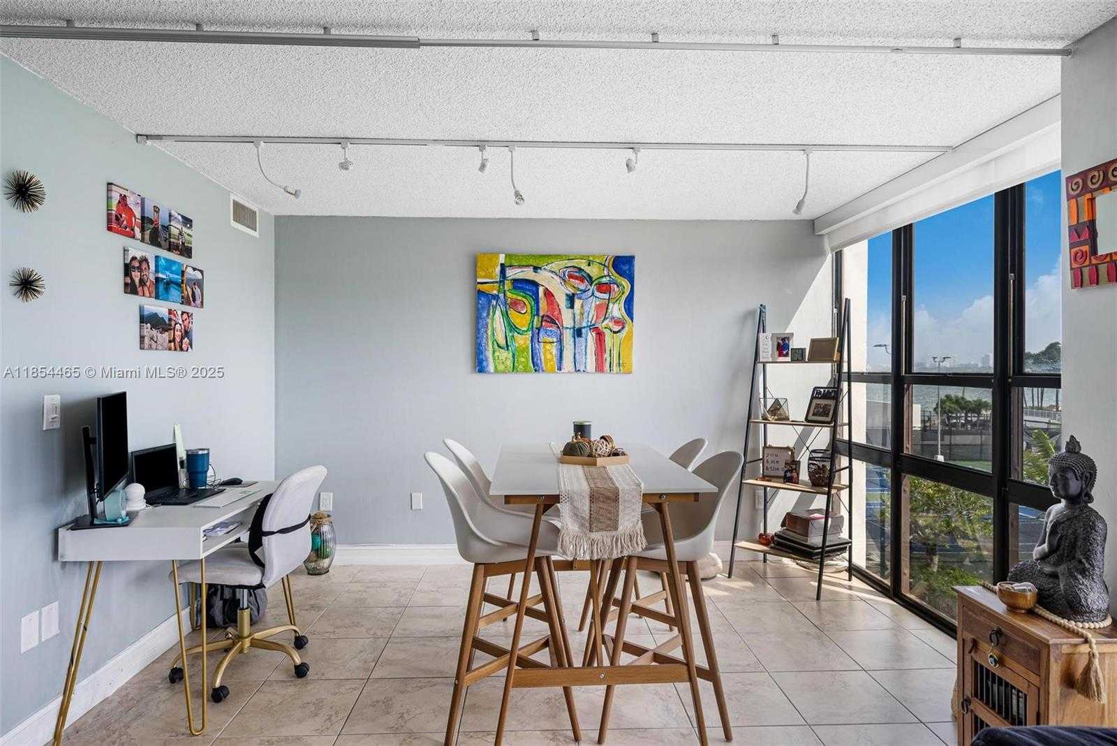 Small Image of 600 NORTH EAST 36 ST #311, Miami Number 5