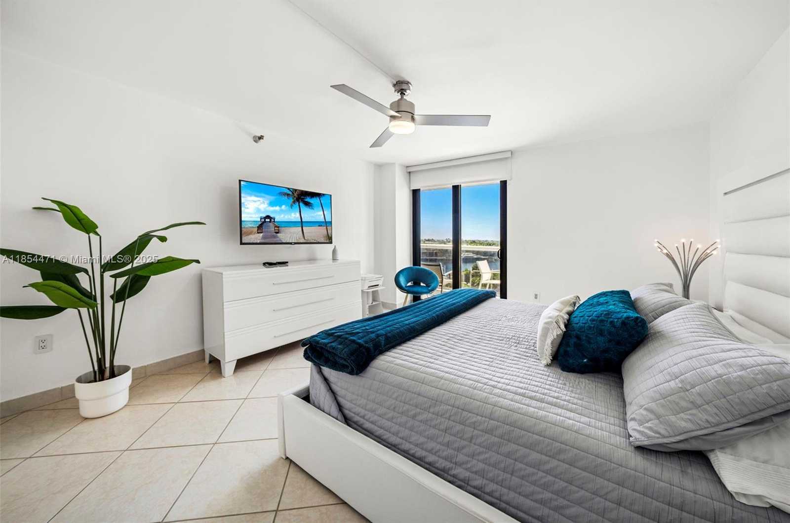 Small Image of 20505 EAST COUNTRY CLUB DR #736, Aventura Number 24