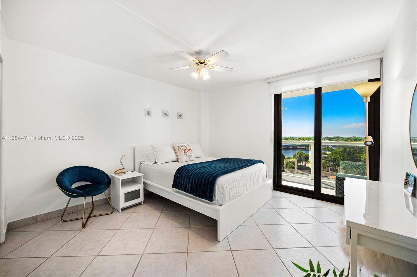 Small Image of 20505 EAST COUNTRY CLUB DR #736, Aventura Number 31