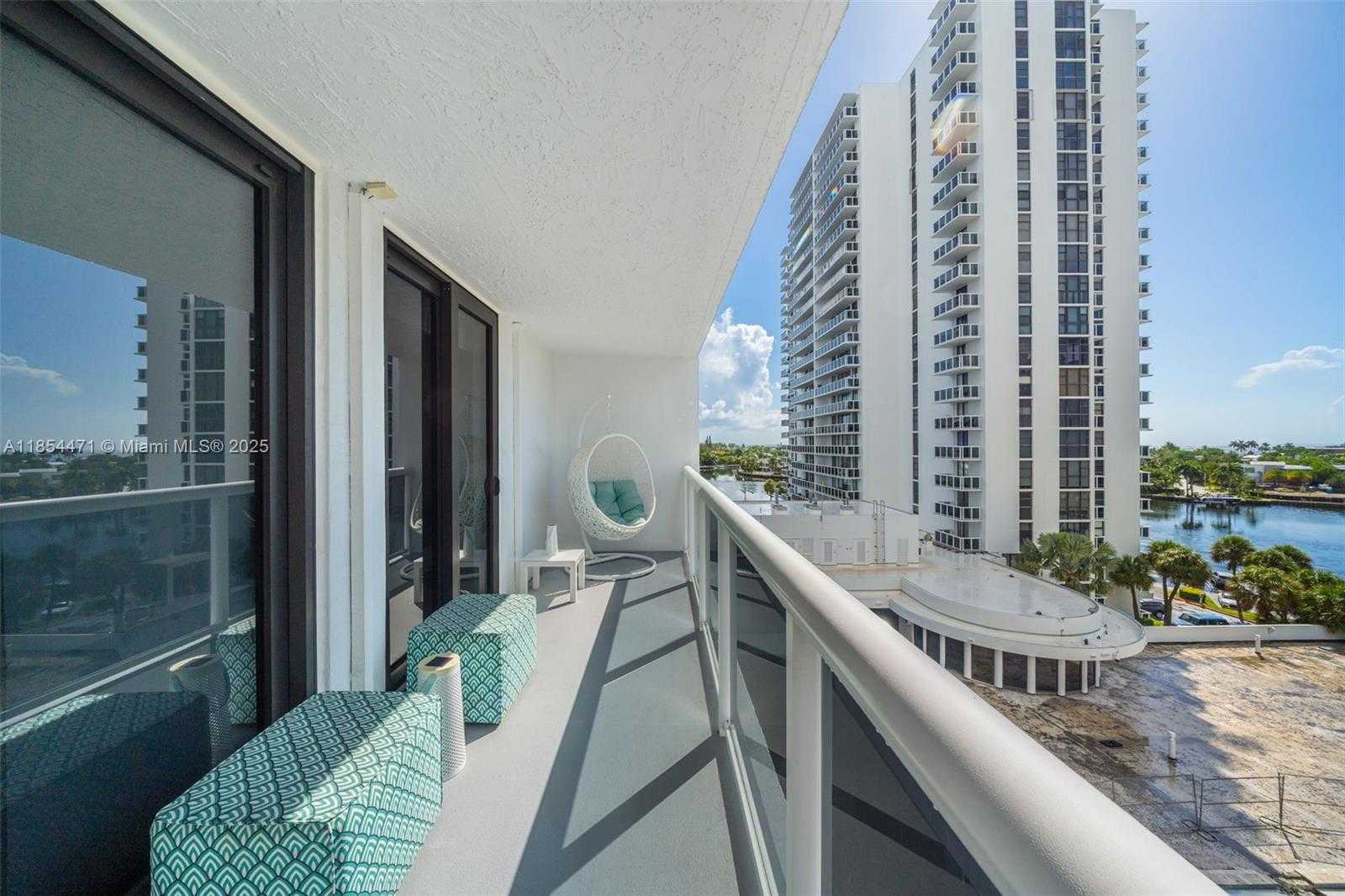 Small Image of 20505 EAST COUNTRY CLUB DR #736, Aventura Number 5