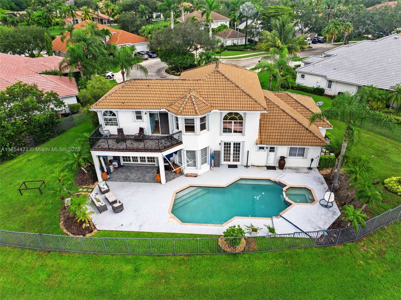 Small Image of 3249 MUIRFIELD, Weston Number 3