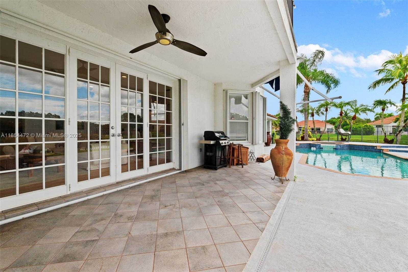 Small Image of 3249 MUIRFIELD, Weston Number 35