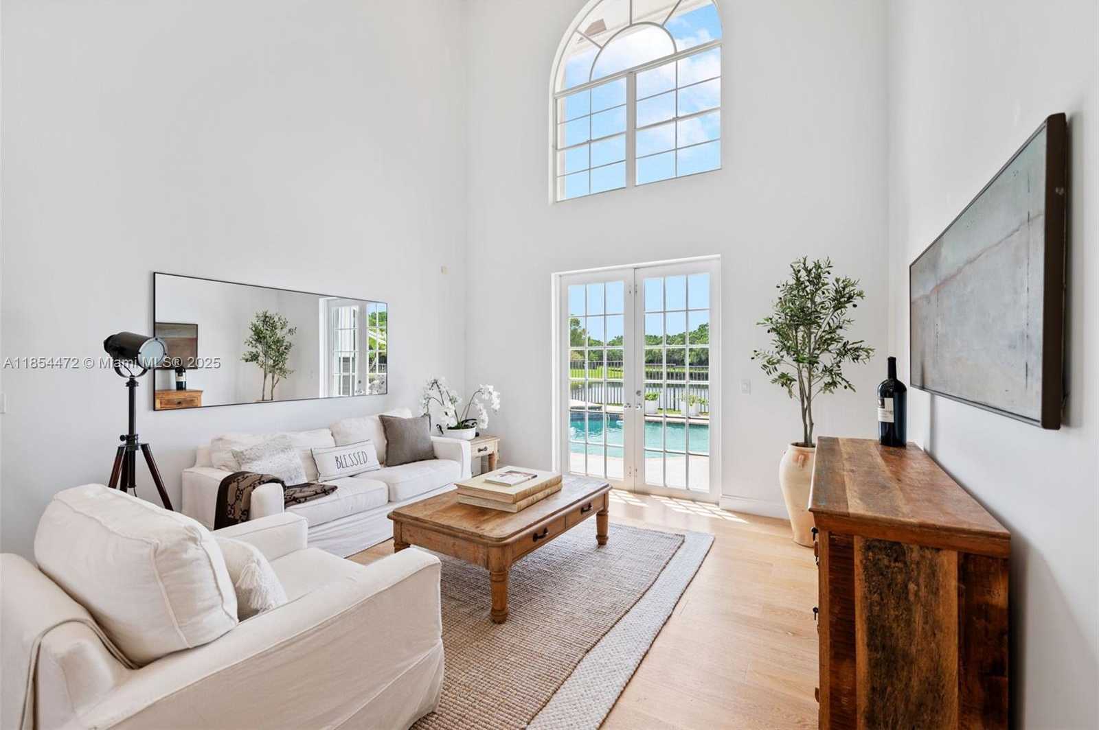 Small Image of 3249 MUIRFIELD, Weston Number 6