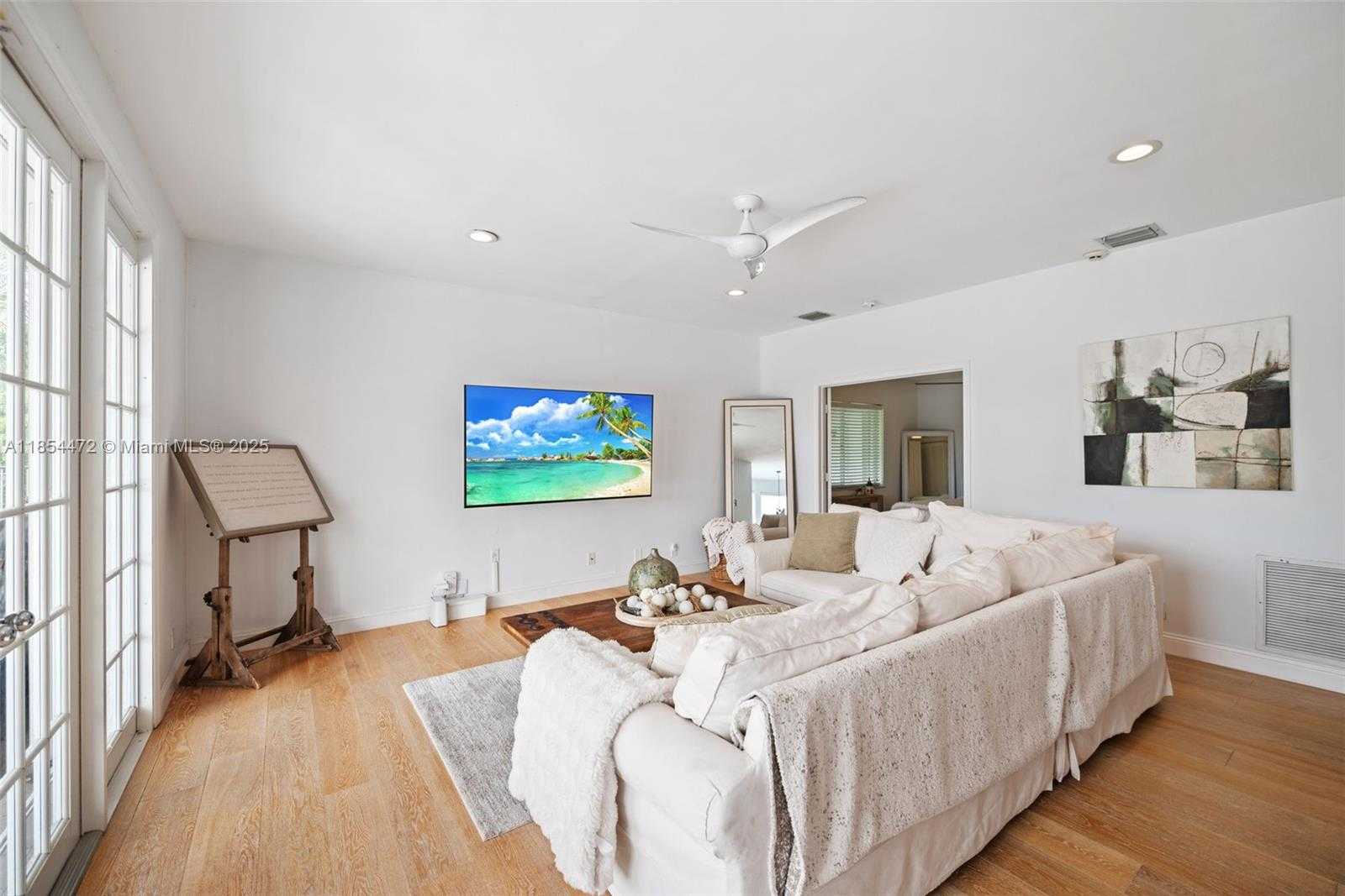Small Image of 3249 MUIRFIELD, Weston Number 7