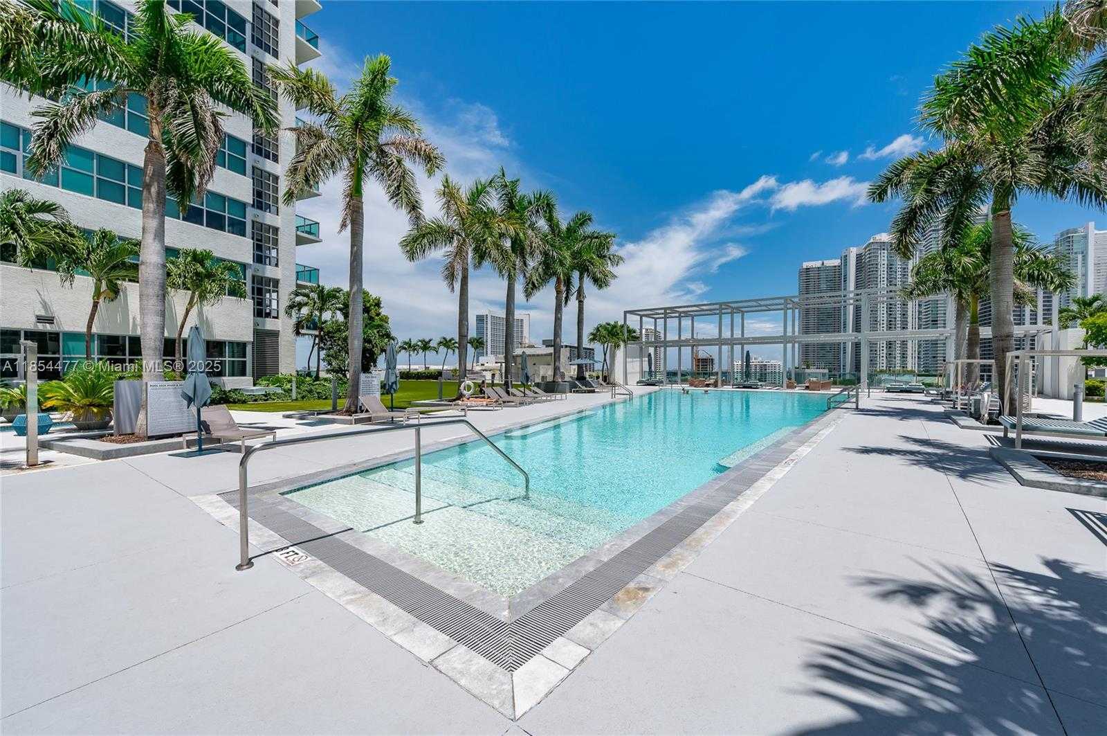 Small Image of 3301 NORTH EAST 1ST AVE #L04PH4, Miami Number 20