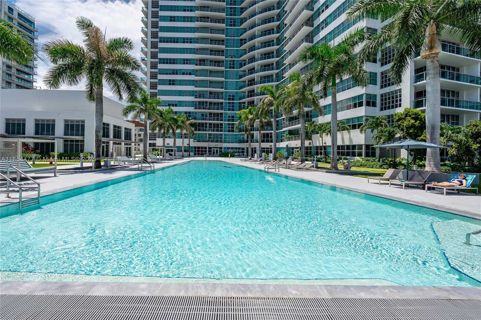Small Image of 3301 NORTH EAST 1ST AVE #L04PH4, Miami Number 25