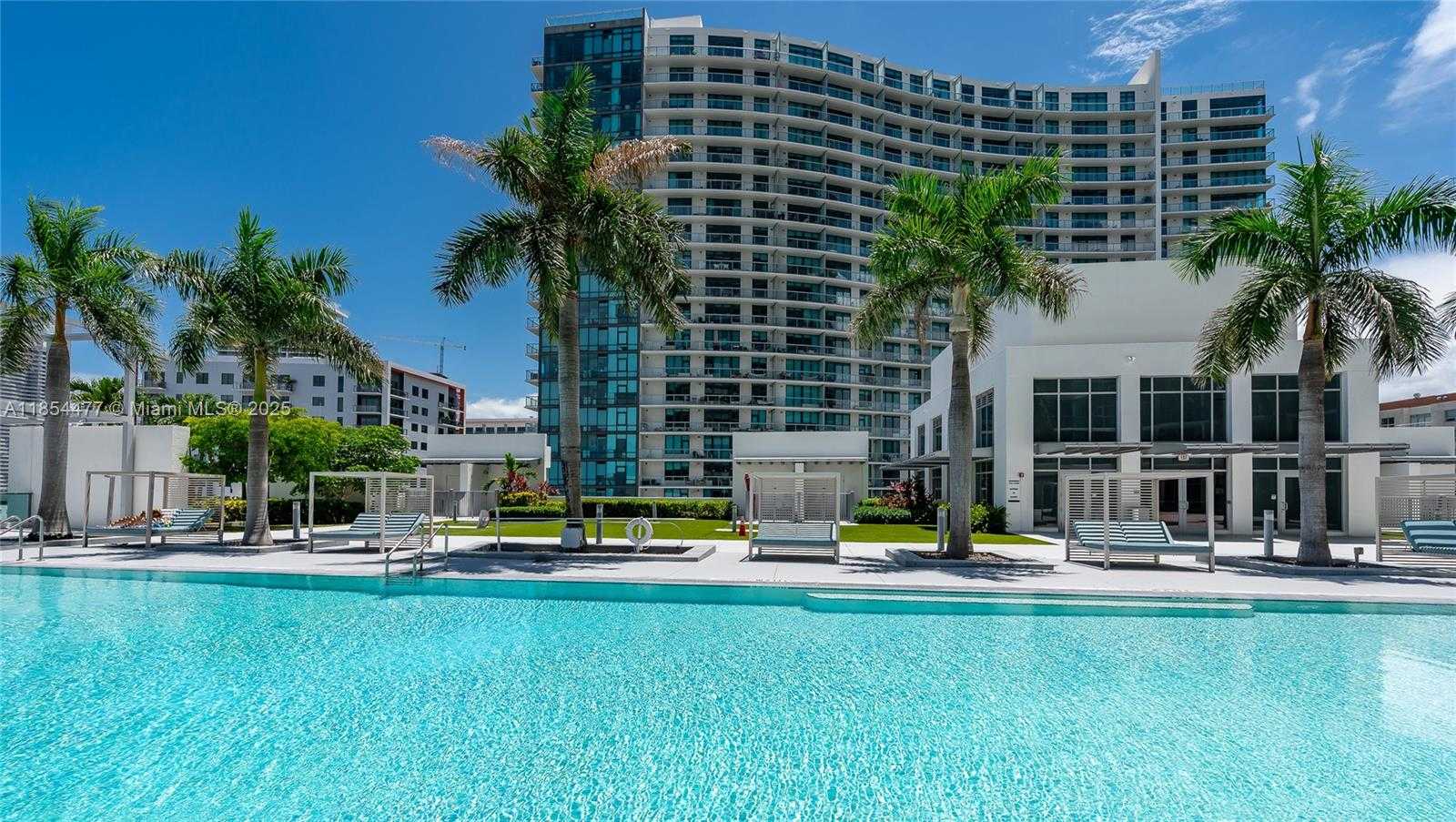 Small Image of 3301 NORTH EAST 1ST AVE #L04PH4, Miami Number 26