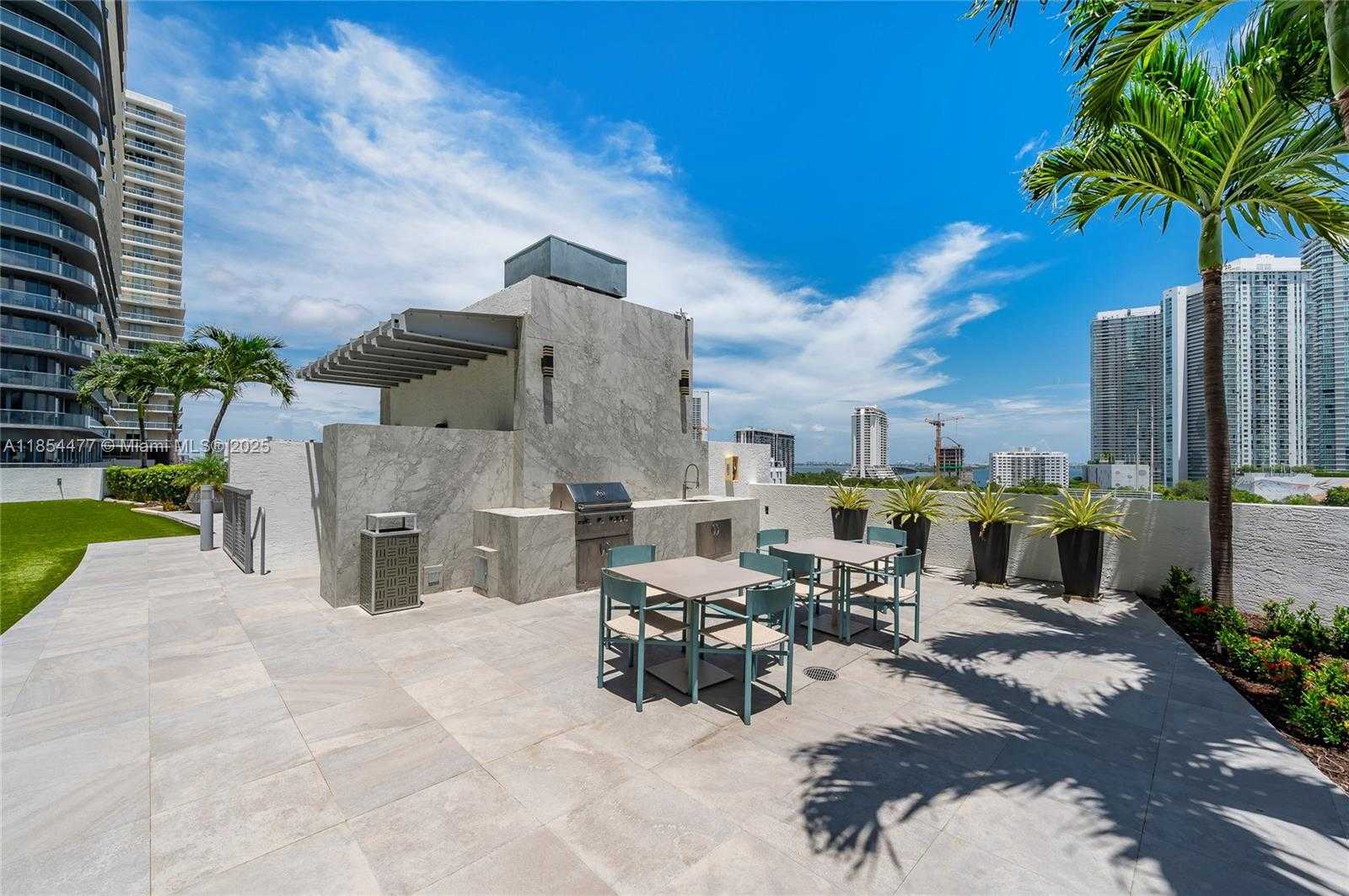 Small Image of 3301 NORTH EAST 1ST AVE #L04PH4, Miami Number 27