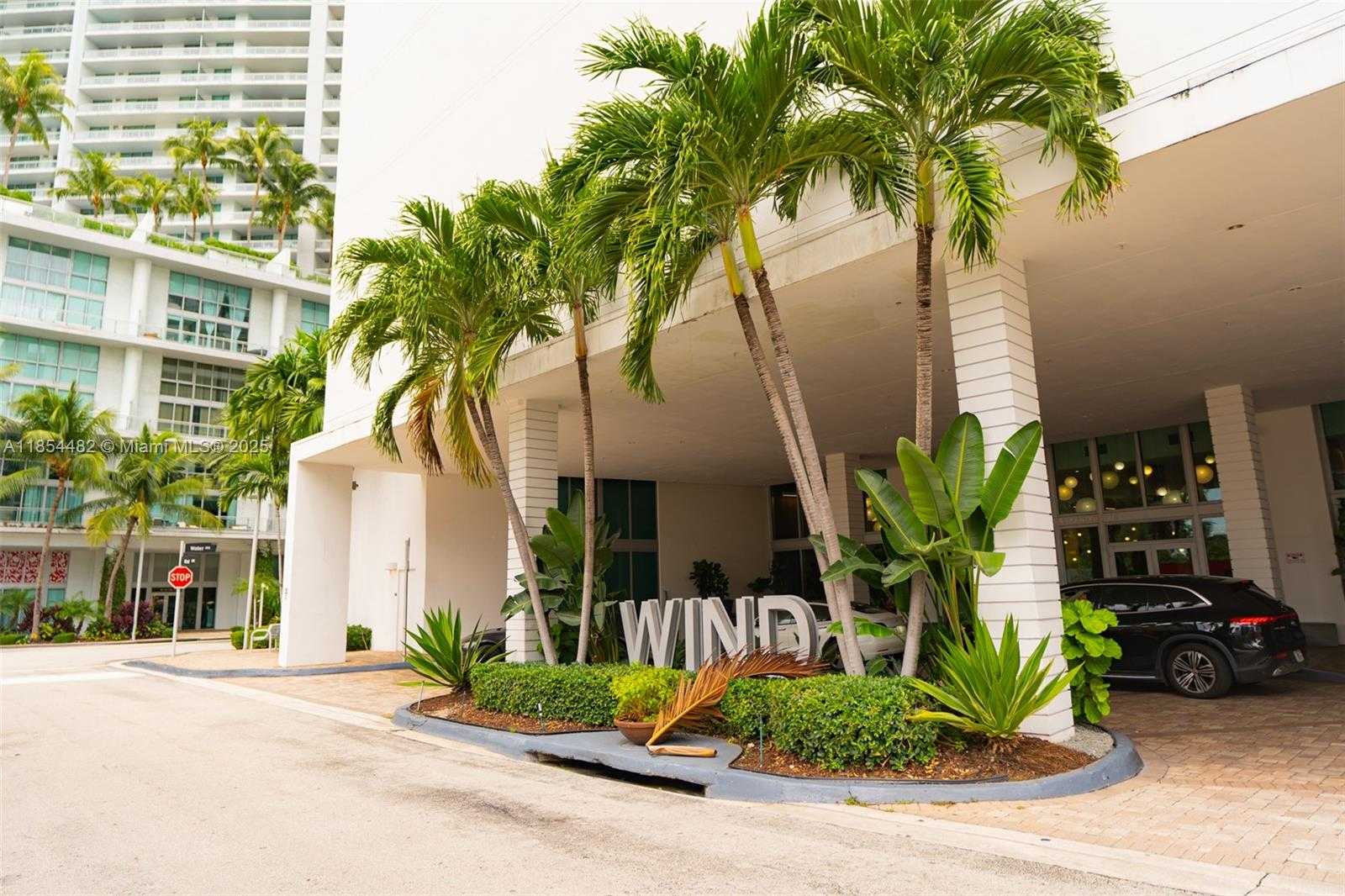 Small Image of 350 S MIAMI AVE #511, Miami Number 17