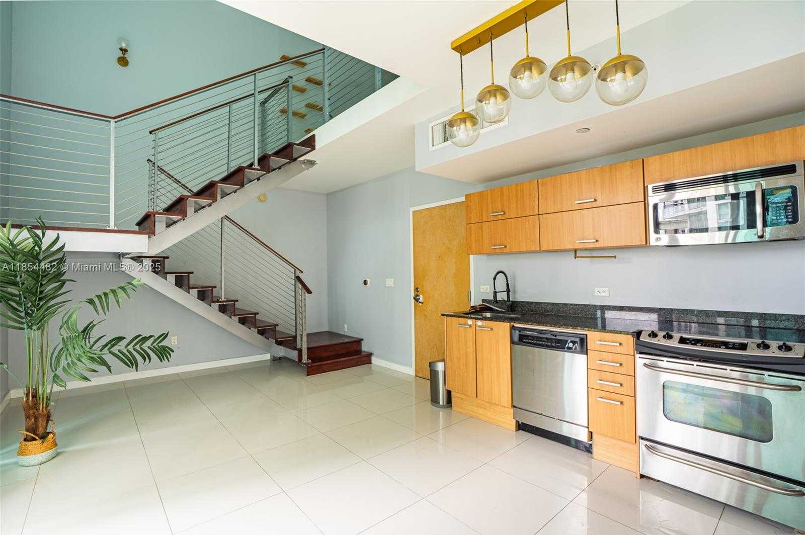 Small Image of 350 S MIAMI AVE #511, Miami Number 3