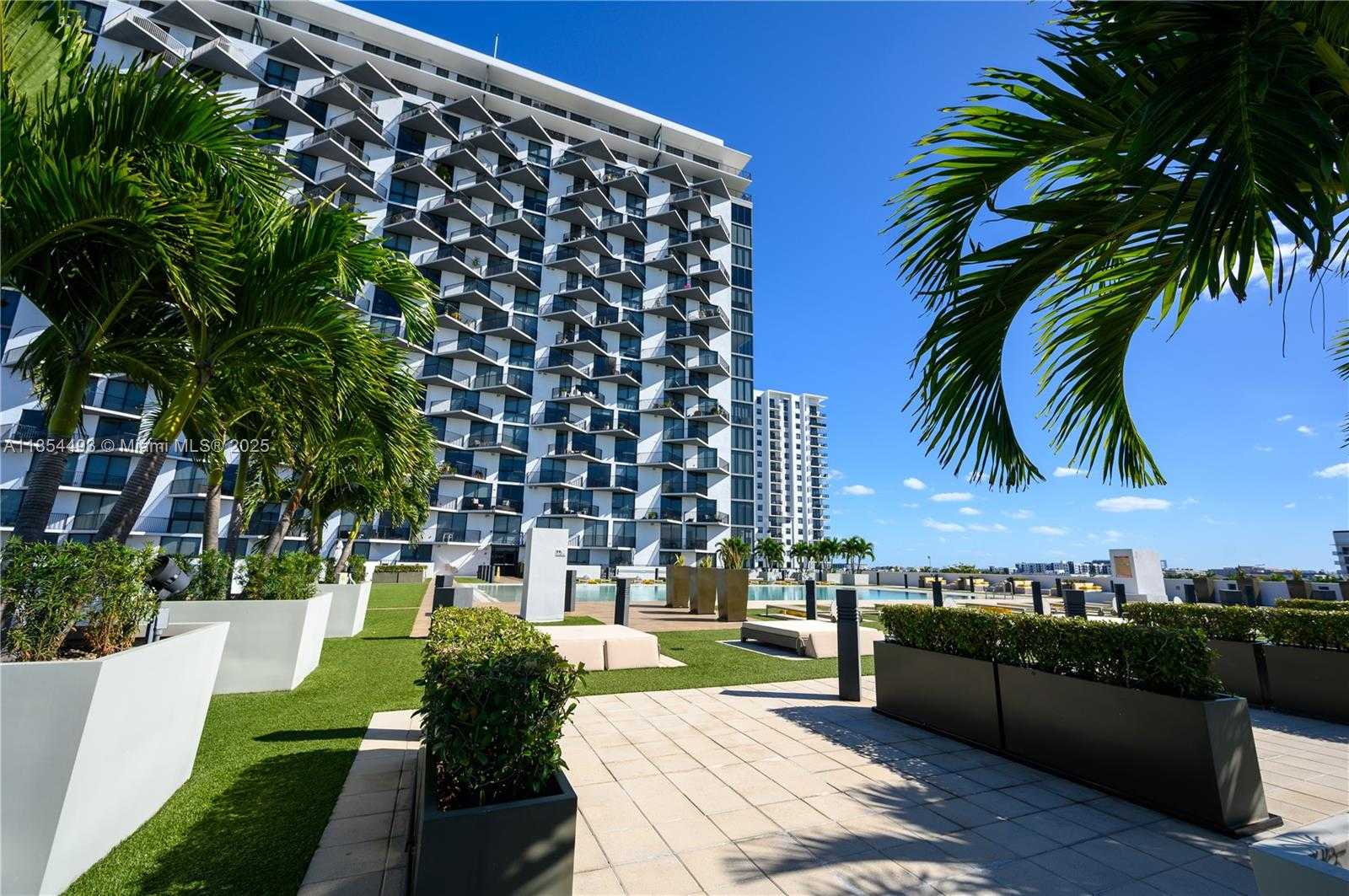 Small Image of 5252 NORTH WEST 85TH AVE #1405, Doral Number 30