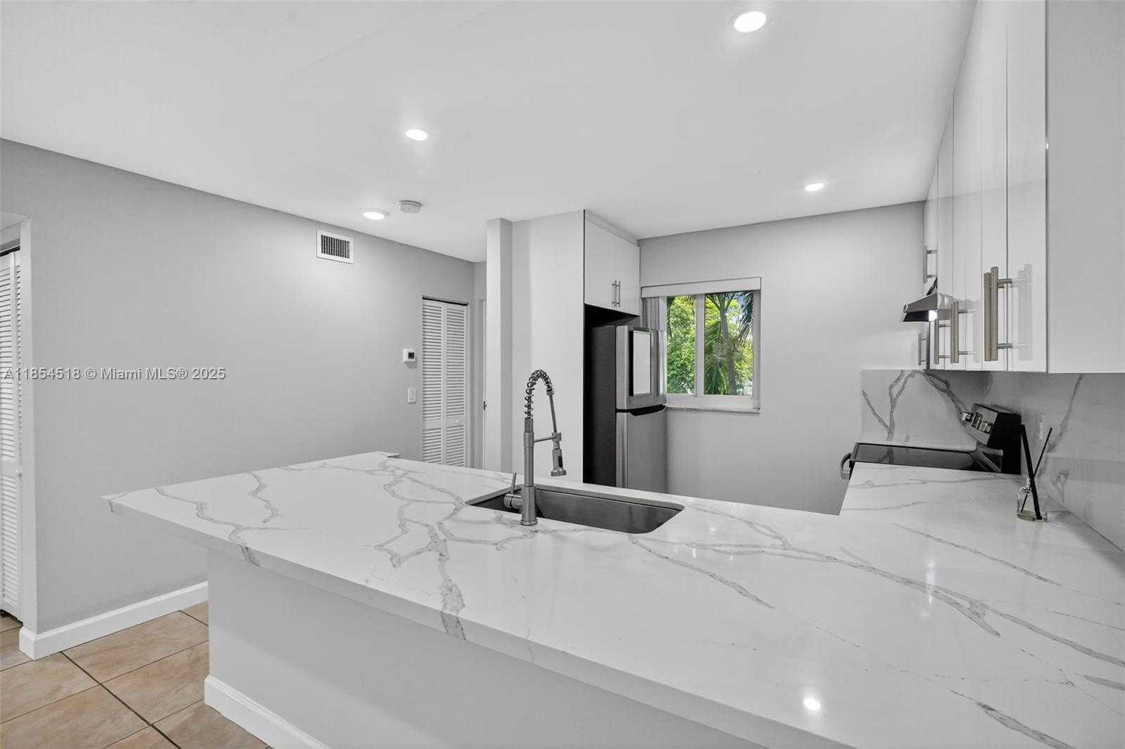 Small Image of 7705 CAMINO REAL #B204, Miami Number 2