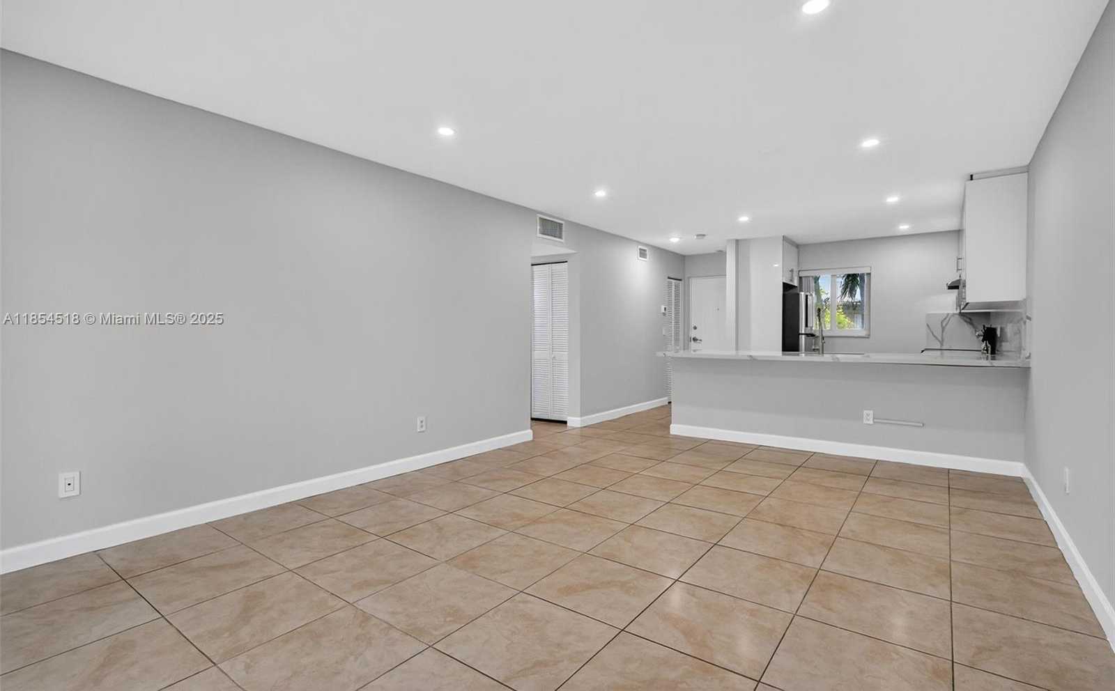 Small Image of 7705 CAMINO REAL #B204, Miami Number 8
