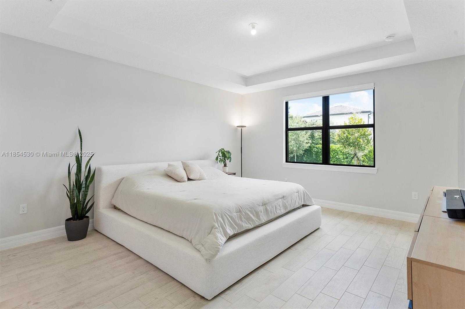 Small Image of 4434 TACOMA PARK DR, Oakland Park Number 23