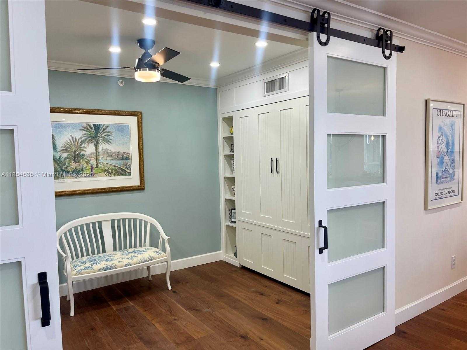 Small Image of 21050 POINT PL #2803, Aventura Number 18