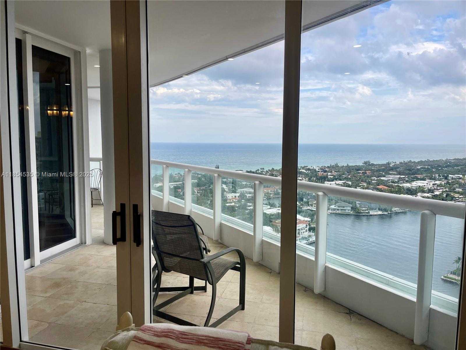 Small Image of 21050 POINT PL #2803, Aventura Number 6