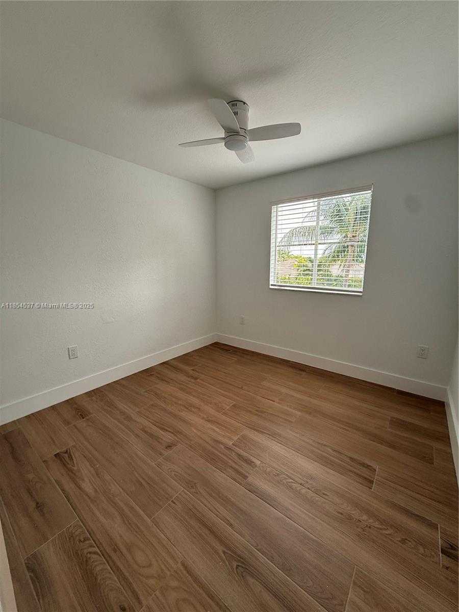 Small Image of 8826 WEST FLAGLER ST #211, Miami Number 10
