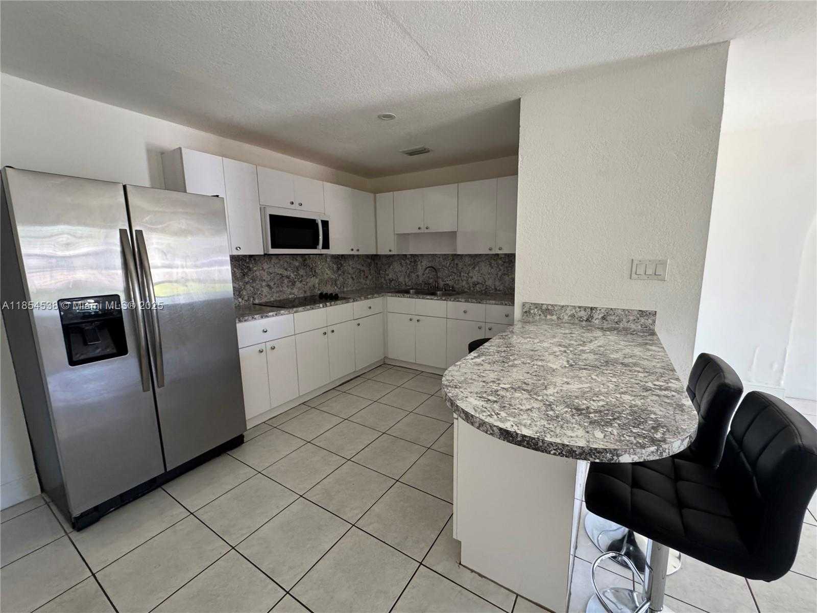 Small Image of 7135 SOUTH WEST 13TH ST, Miami Number 5
