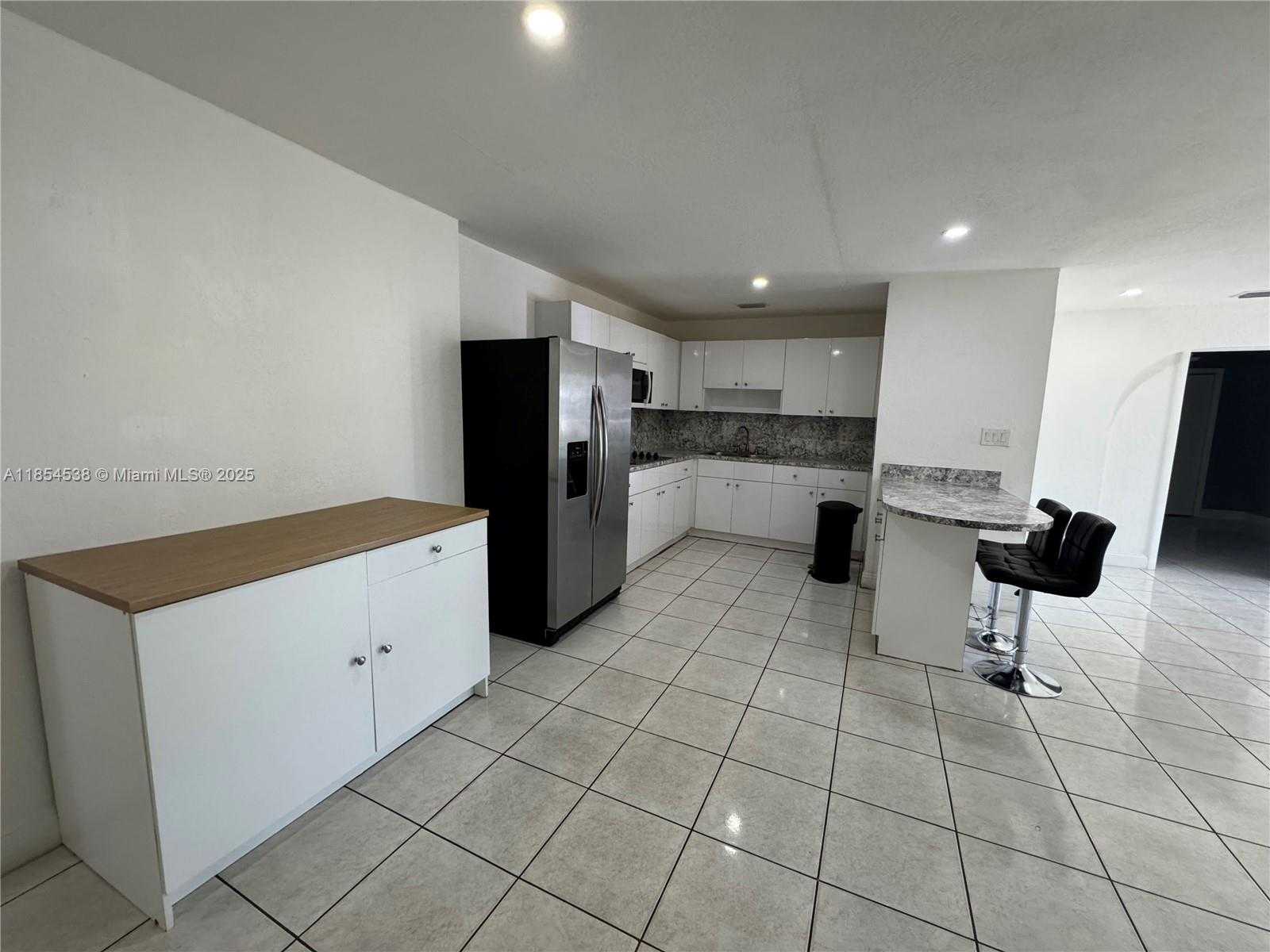 Small Image of 7135 SOUTH WEST 13TH ST, Miami Number 7
