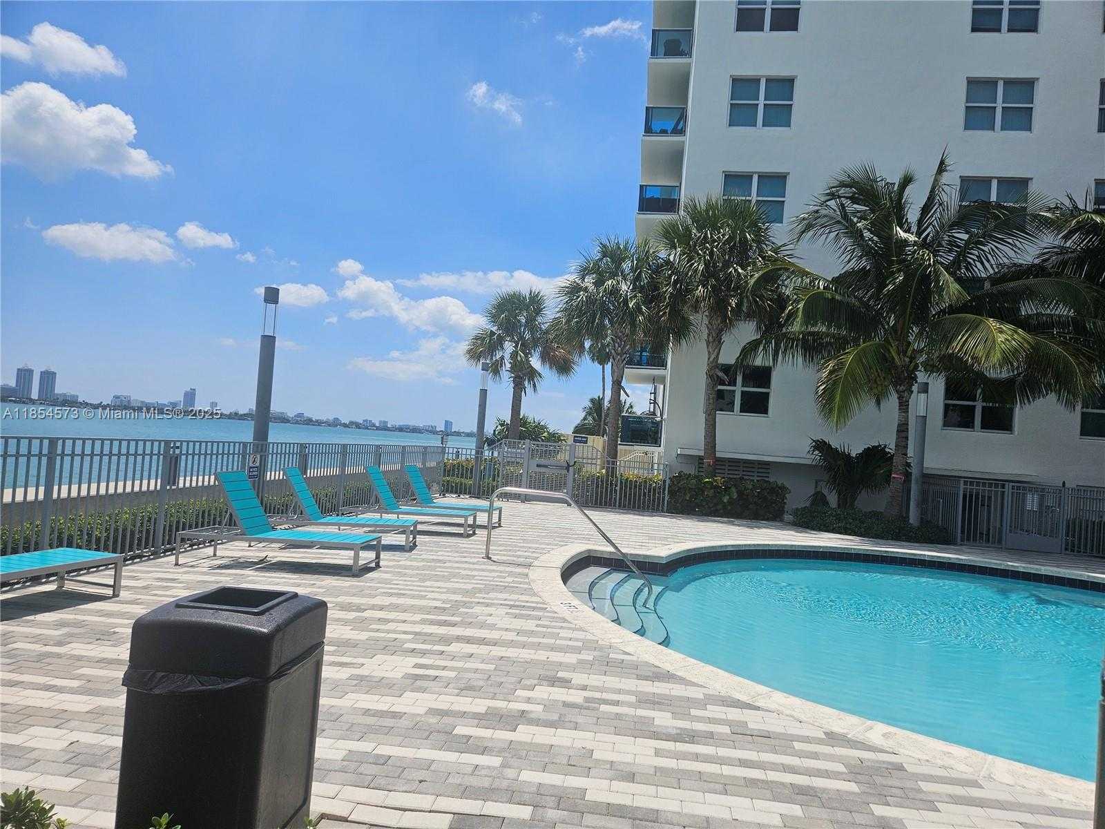 Small Image of 7501 EAST TREASURE DR #1L, North Bay Village Number 6