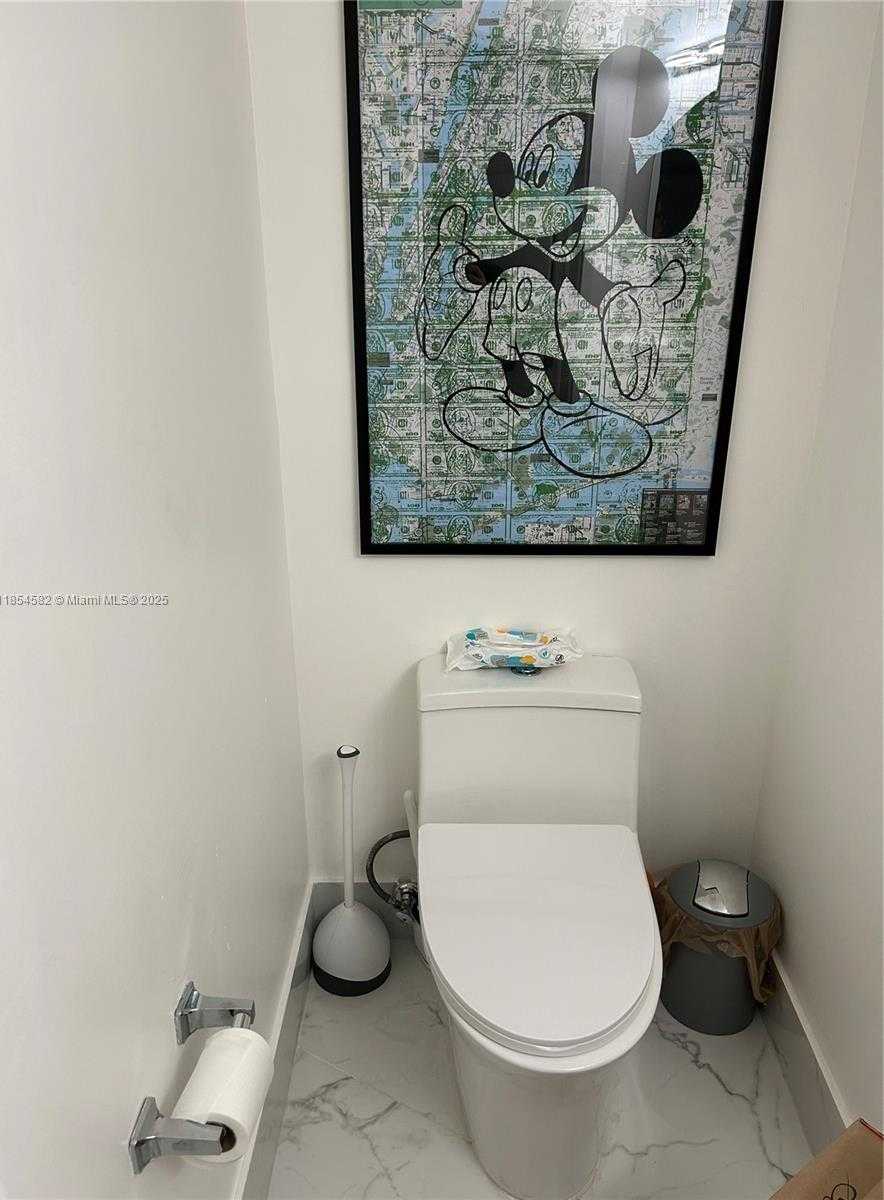 Small Image of 3000 NORTH EAST 188TH ST #701, Aventura Number 13