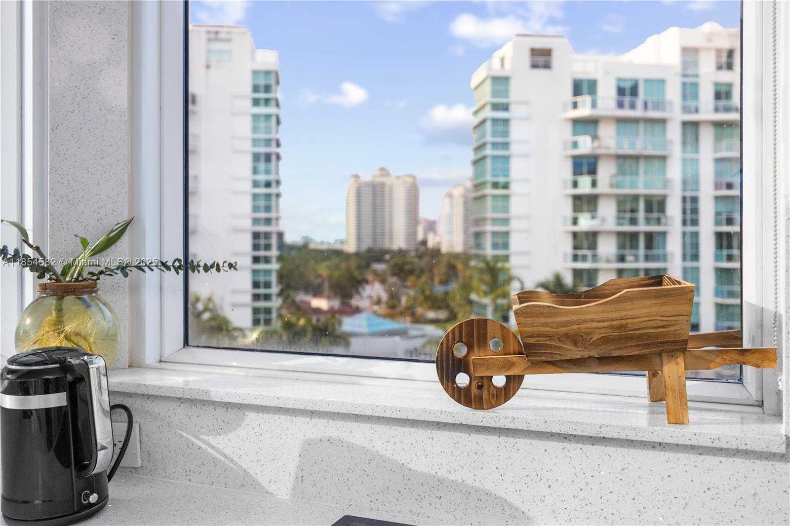 Small Image of 3000 NORTH EAST 188TH ST #701, Aventura Number 25