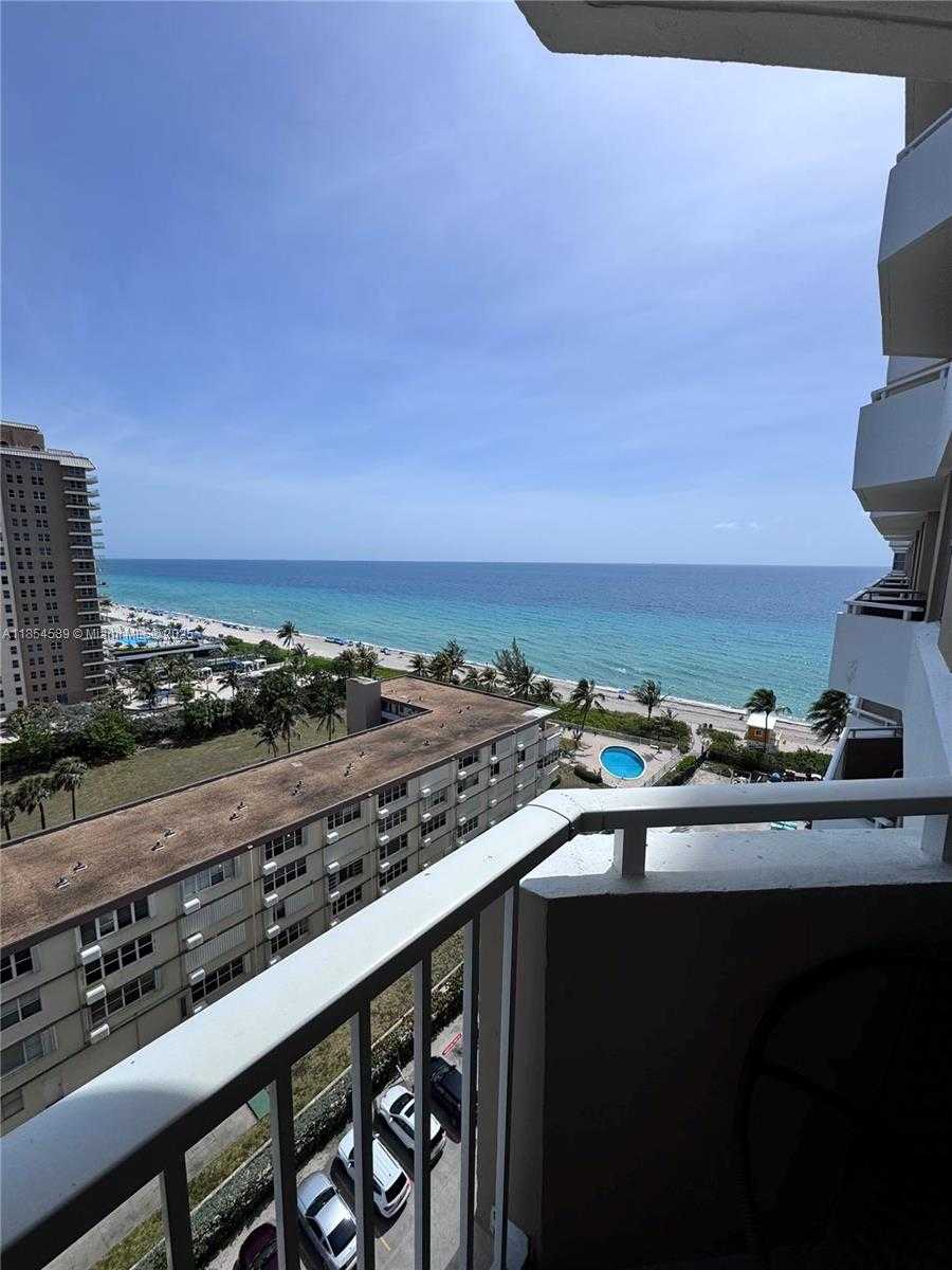 Small Image of 1950 SOUTH OCEAN DR #11D, Hallandale Beach Number 14