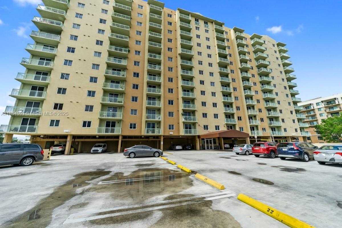 Small Image of 3500 CORAL WAY #1006, Miami Number 15