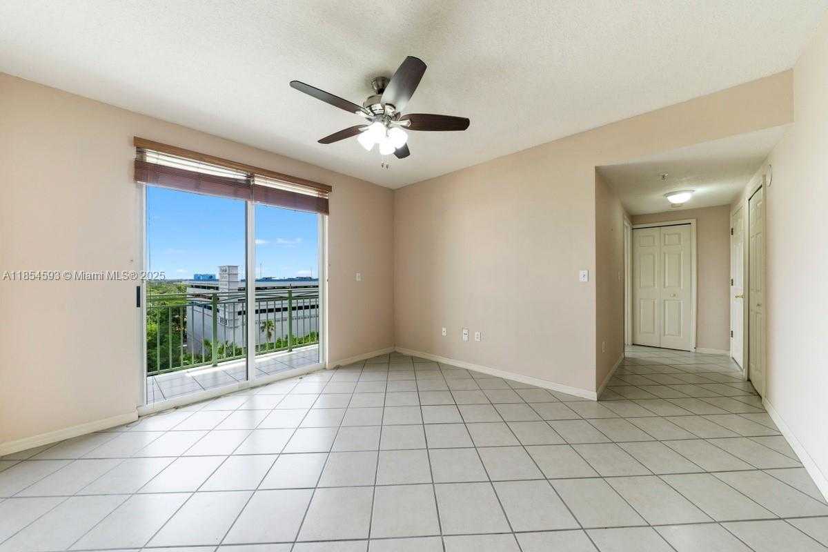 Small Image of 3500 CORAL WAY #1006, Miami Number 3