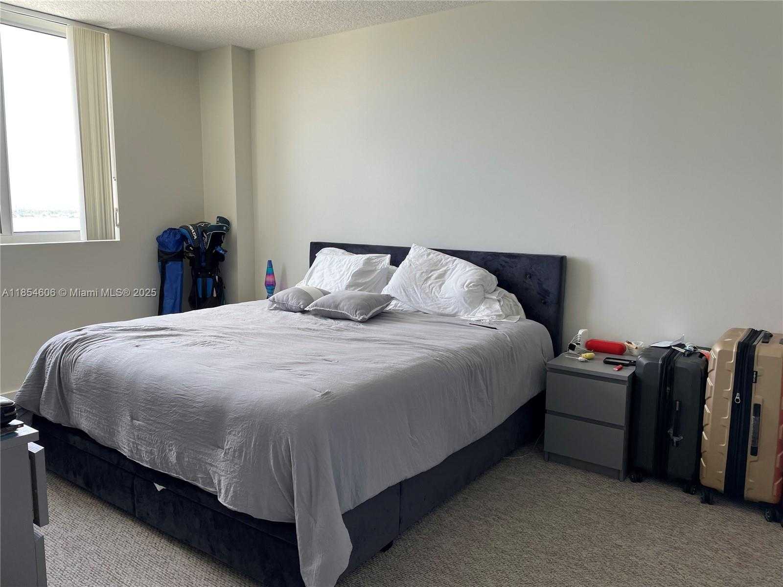 Small Image of 601 NORTH EAST 23RD ST #1402, Miami Number 8
