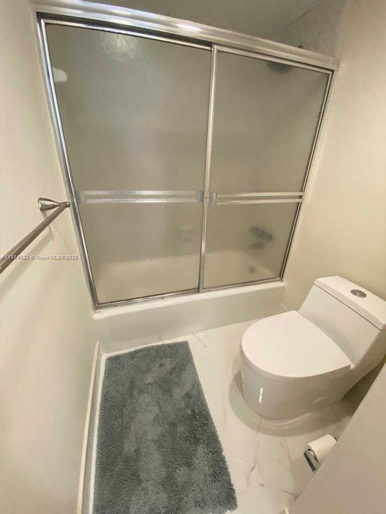 Small Image of 4001 SOUTH OCEAN DR #10F, Hollywood Number 11