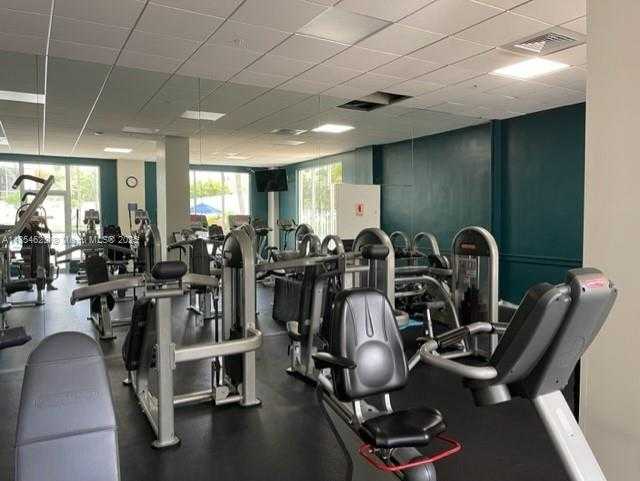 Small Image of 4001 SOUTH OCEAN DR #10F, Hollywood Number 19