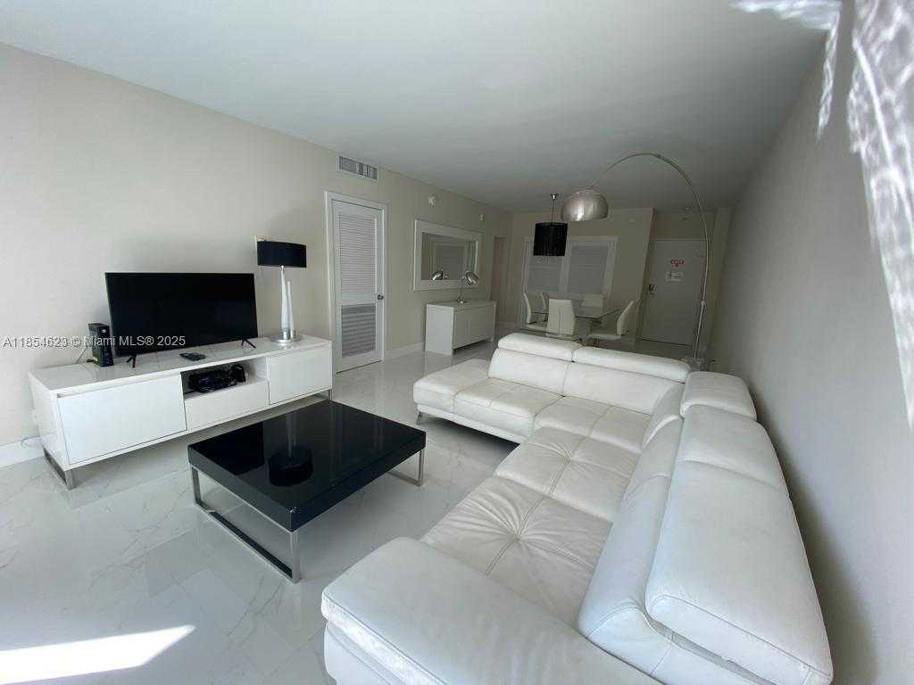 Small Image of 4001 SOUTH OCEAN DR #10F, Hollywood Number 2