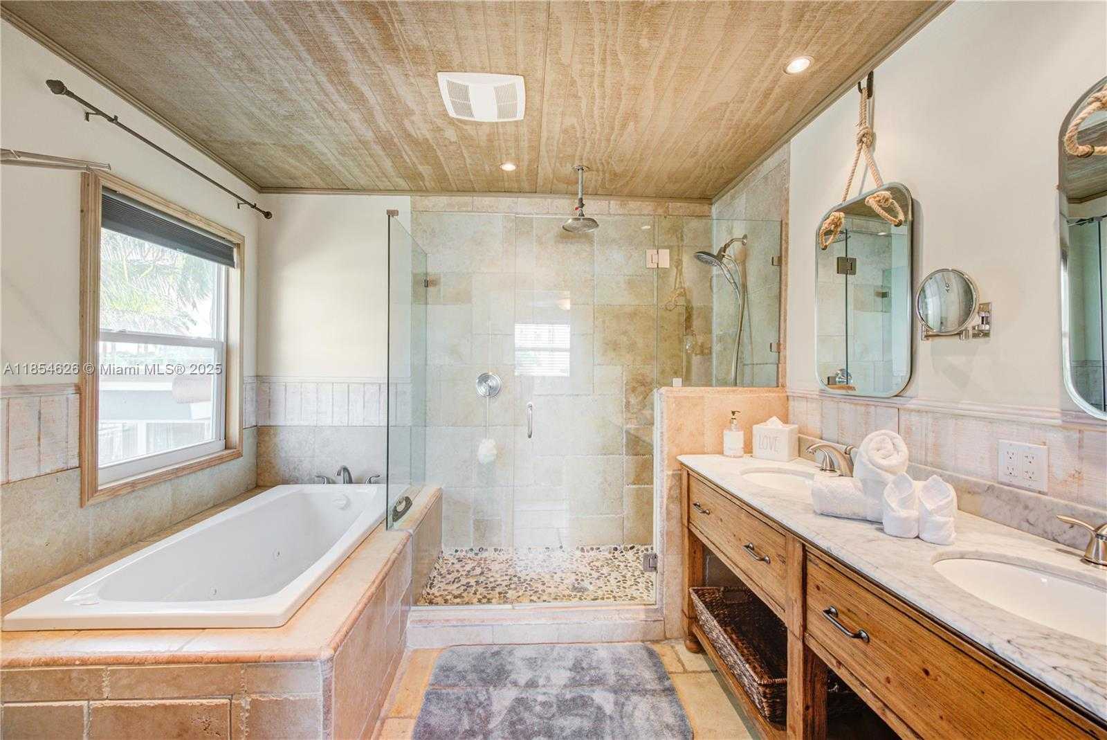 Small Image of 1100 NORTH EAST 4TH ST, Hallandale Beach Number 23