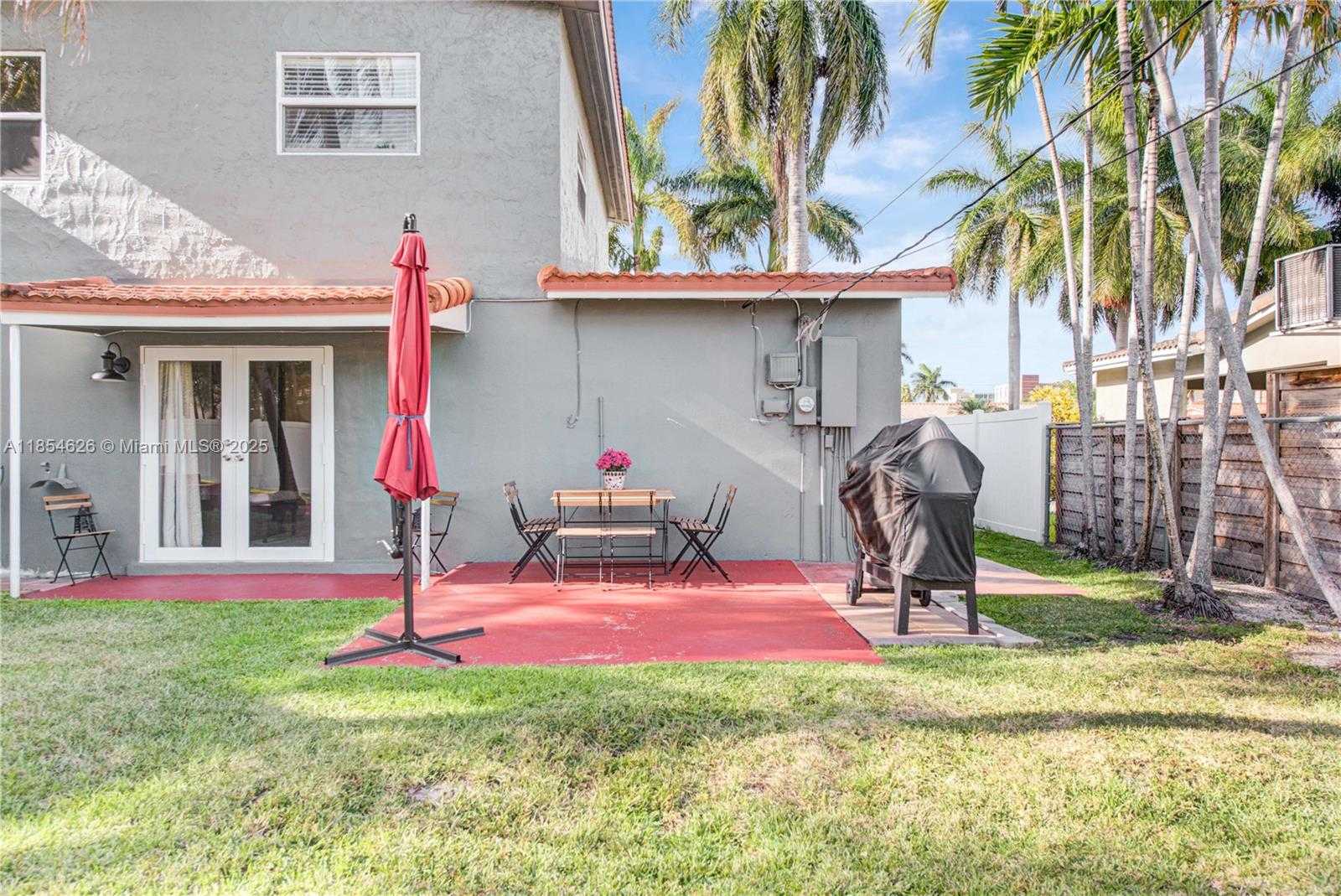 Small Image of 1100 NORTH EAST 4TH ST, Hallandale Beach Number 33