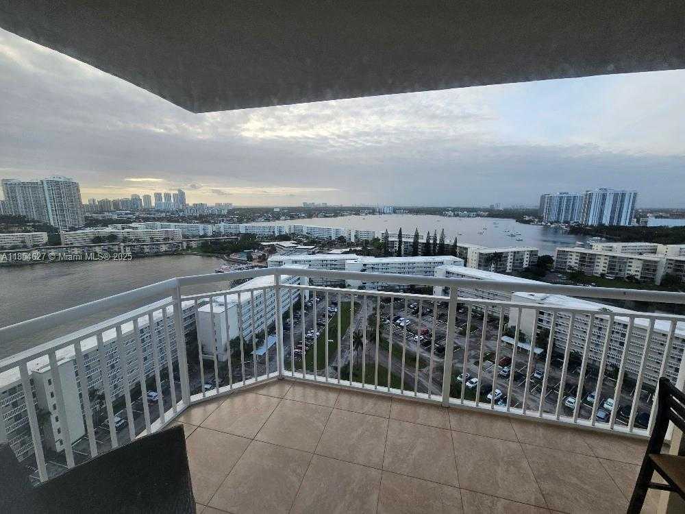 Small Image of 18021 BISCAYNE BLVD #1903, Aventura Number 13