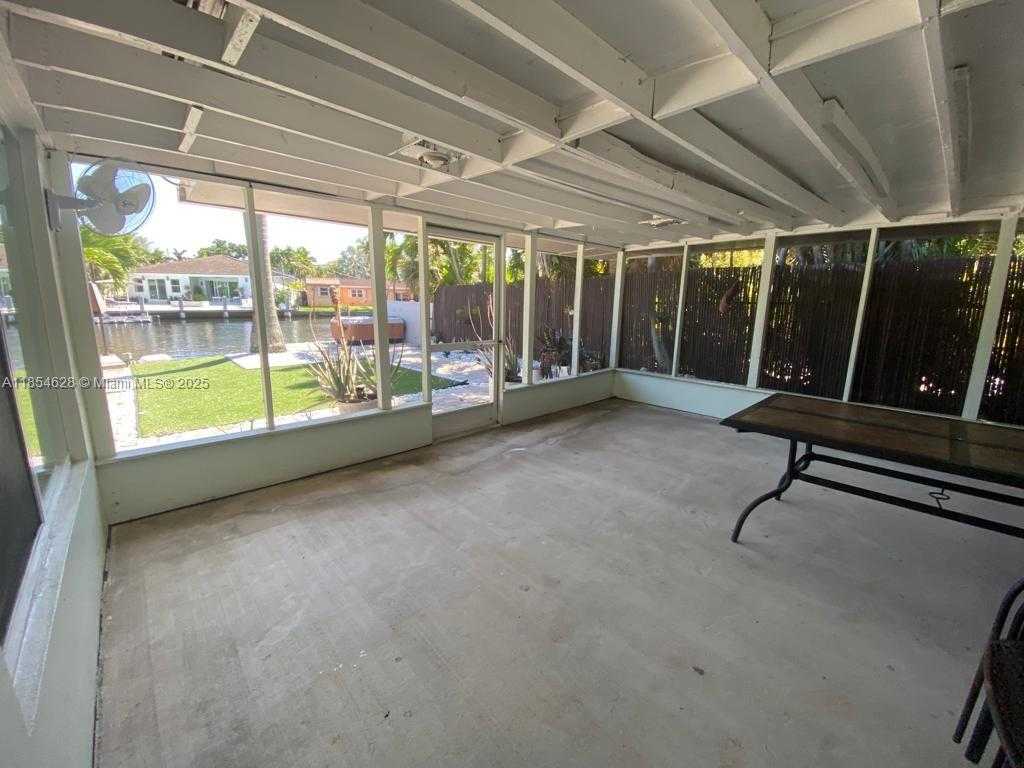 Small Image of 1350 NORTH EAST 30TH ST, Oakland Park Number 20