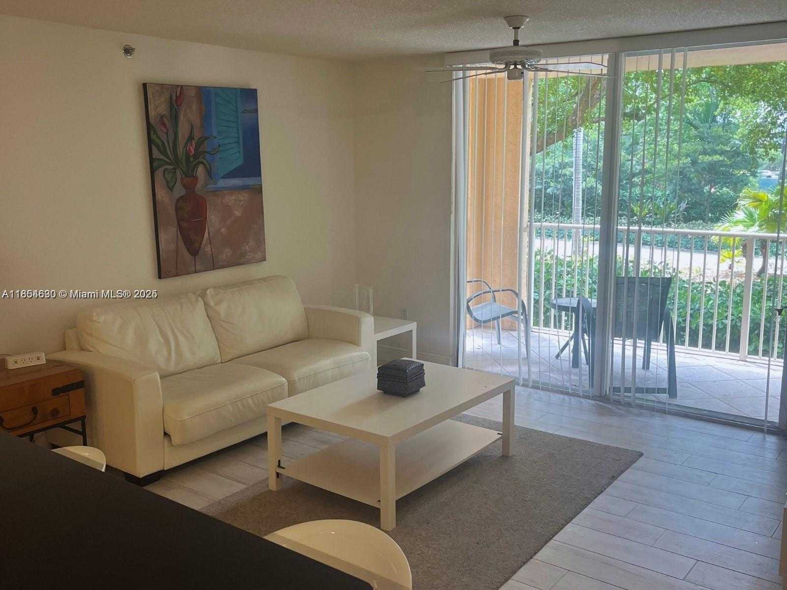 Small Image of 1155 BRICKELL BAY DR #2004, Miami Number 12