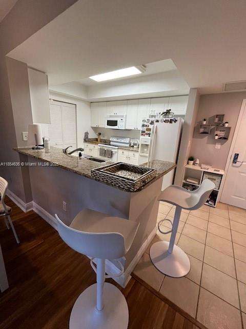 Small Image of 19501 W COUNTRY CLUB DR #302, Aventura Number 7