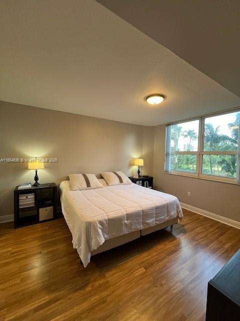 Small Image of 19501 W COUNTRY CLUB DR #302, Aventura Number 8