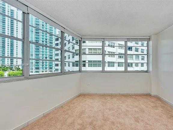 Small Image of 905 BRICKELL BAY DR #1522, Miami Number 10