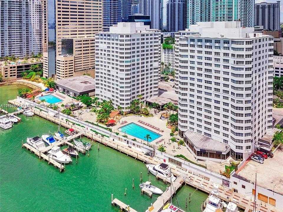 Small Image of 905 BRICKELL BAY DR #1522, Miami Number 12