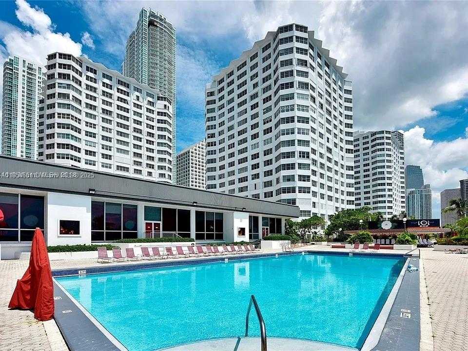 Small Image of 905 BRICKELL BAY DR #1522, Miami Number 15