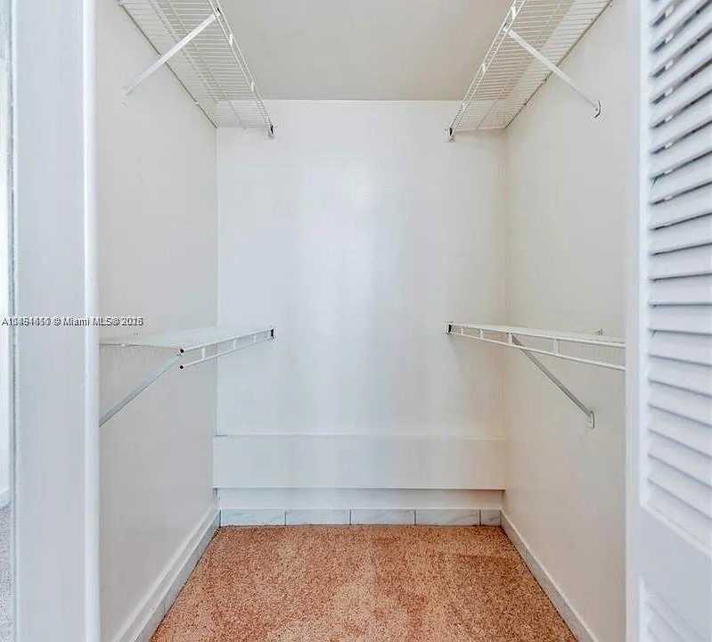 Small Image of 905 BRICKELL BAY DR #1522, Miami Number 8